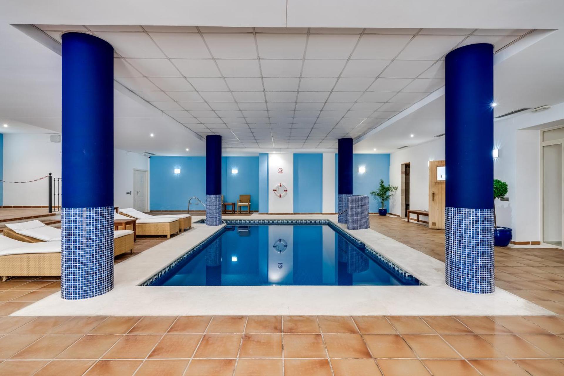 Molo Residences Boutique Apartments & Spa Марбеля Екстериор снимка