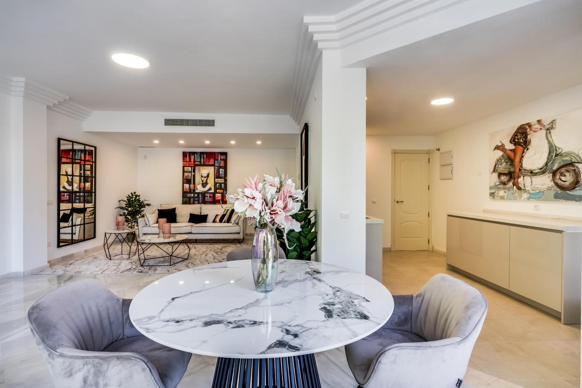 Molo Residences Boutique Apartments & Spa Марбеля Екстериор снимка