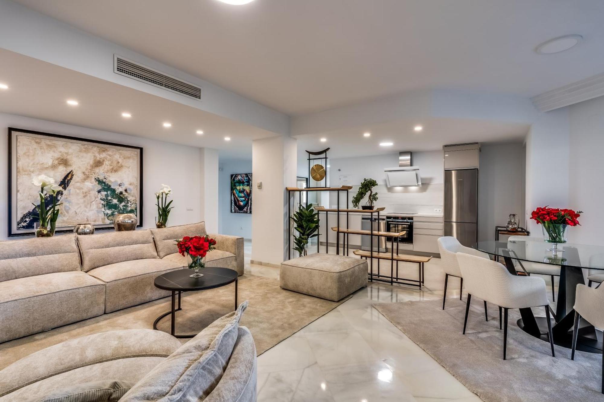 Molo Residences Boutique Apartments & Spa Марбеля Екстериор снимка